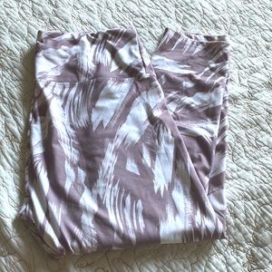 purple workout legging